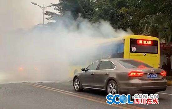 公交車爆炸案被告上訴求死刑獲死緩